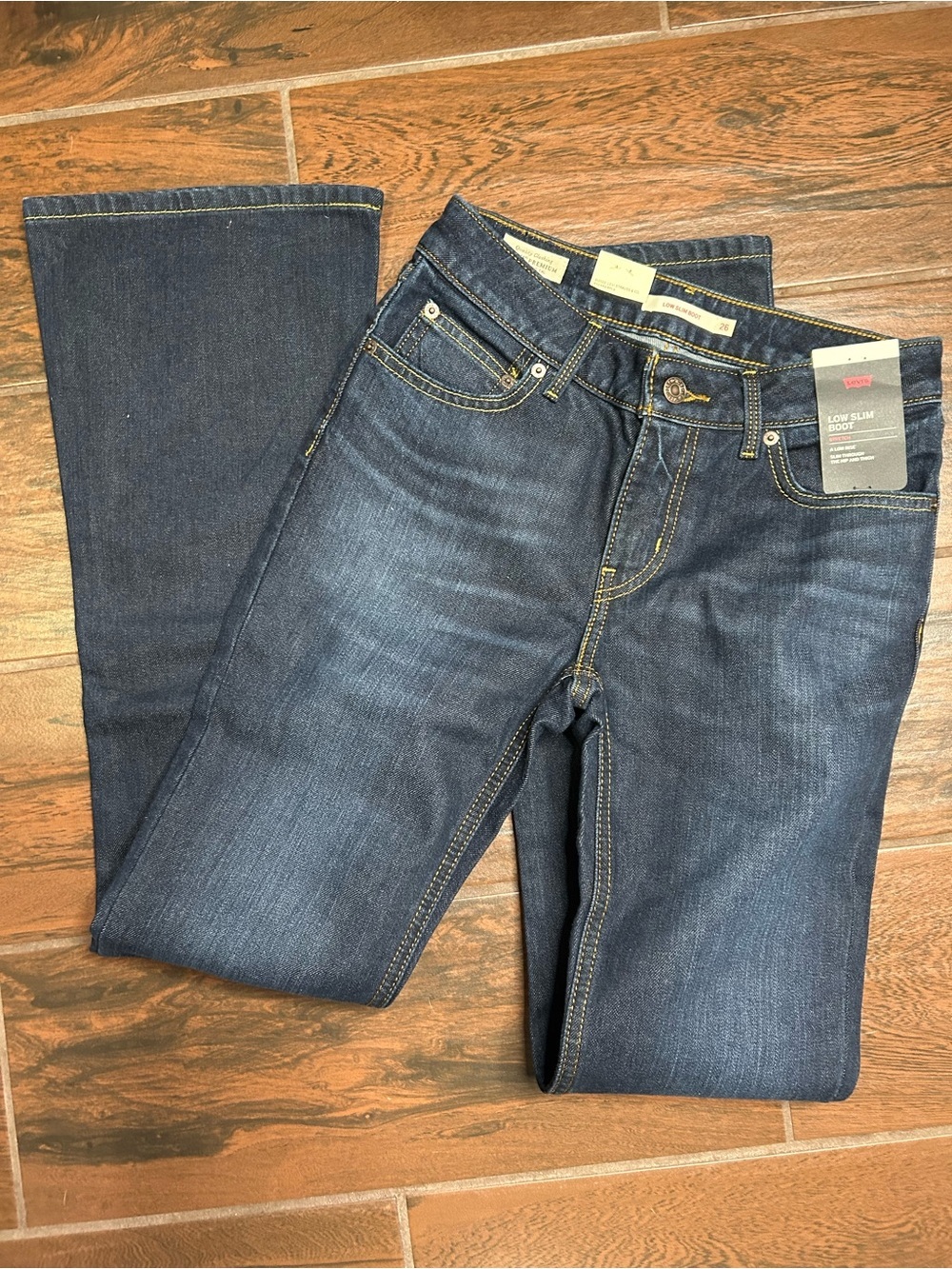 Levi’s Premium Low Slim Boot Dark Wash Denim Jeans Flare Low Rise Womens 26